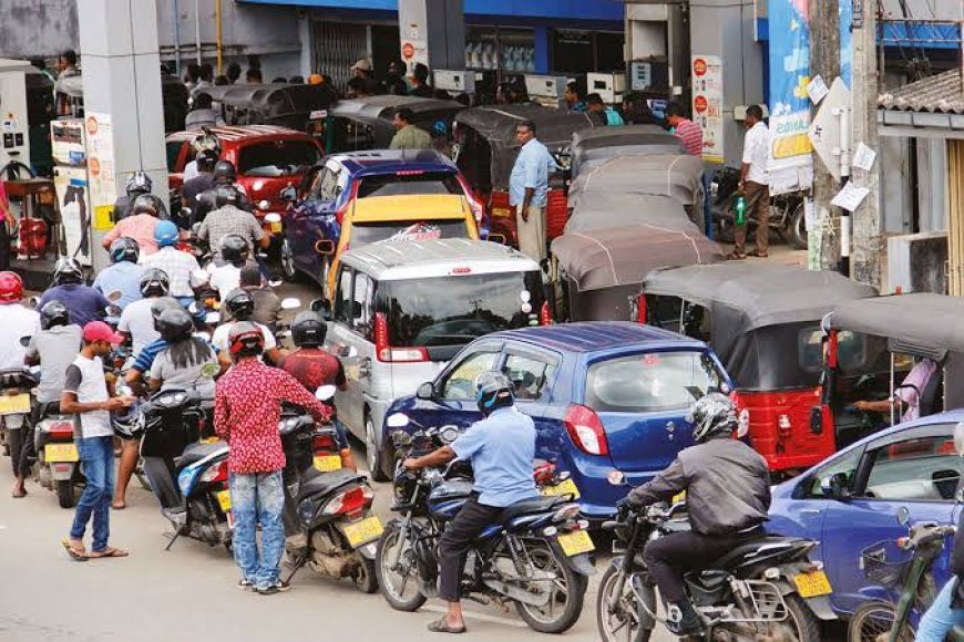 Fuel hikes to 1,300 Naira as depots as fuel scarcity hits Nigeria