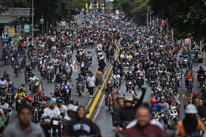 Venezuela's protesters hits the street following announcement of election results