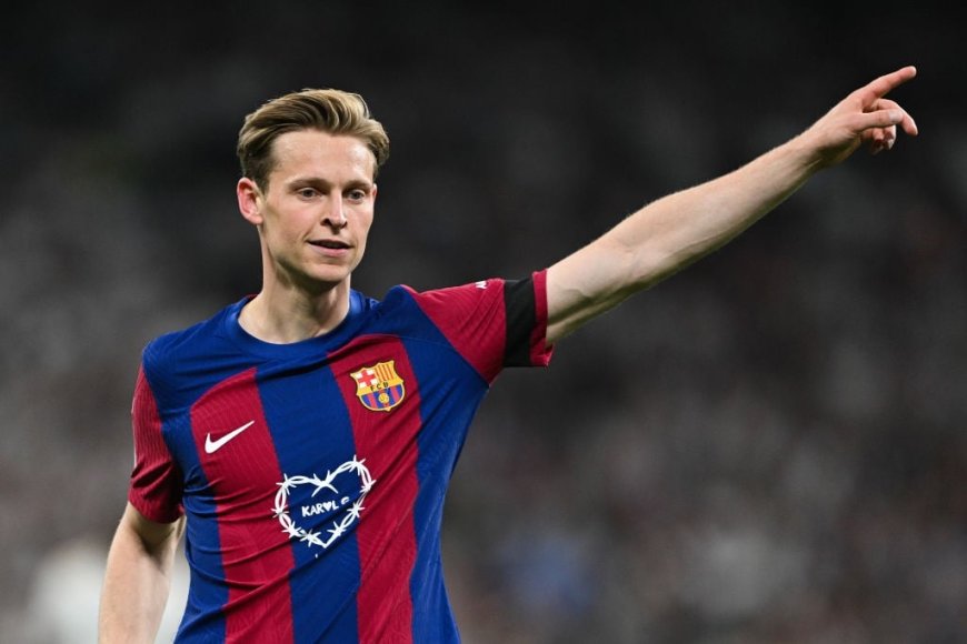 Manchester United rekindled interest for De Jong