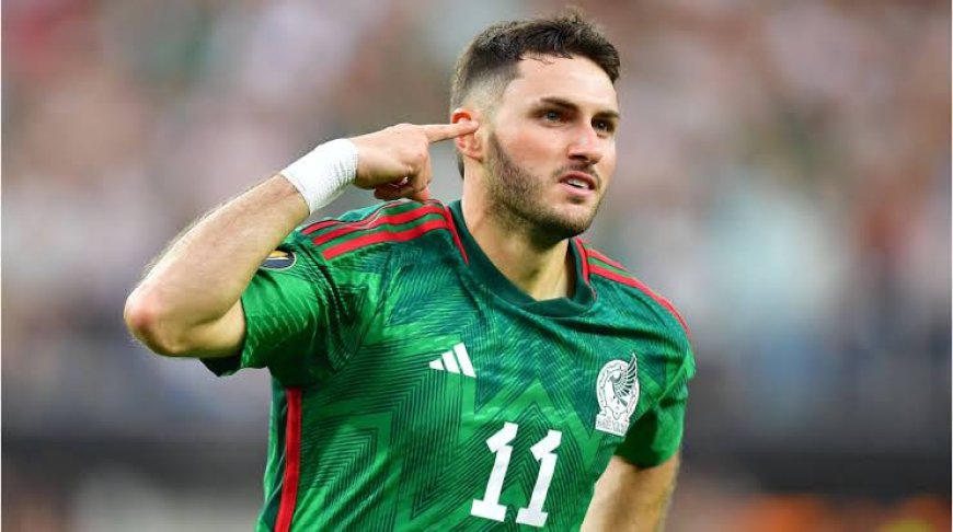 Nottingham Forest bids £21 million for Feyenoord star Santiago Gimenez