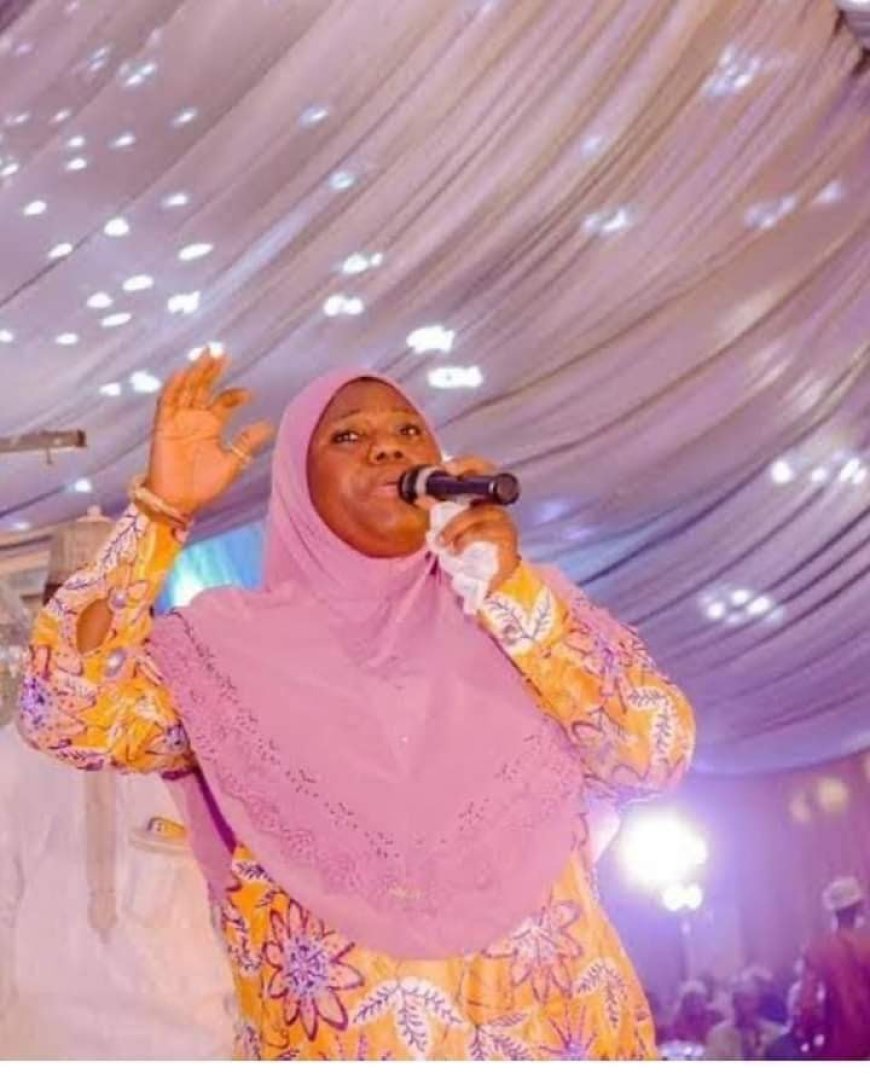 Popular Nigeria Islamic singer, Rukayat Gawat Oyefeso passed away