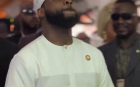 It's Not Biblical Putting On Cap During Church Program; Fan Warns Davido